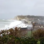 Le Friquet, Possibilite De Parking Apartment Etretat